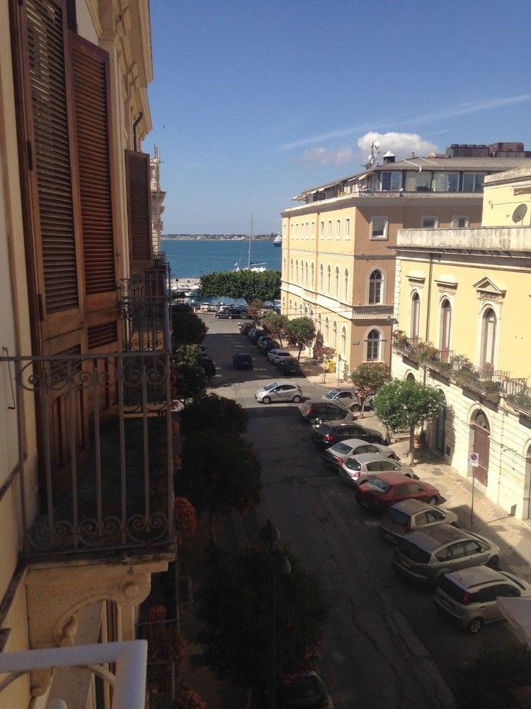 Hotel Gran Bretagna Ortigia Siraküza Dış mekan fotoğraf